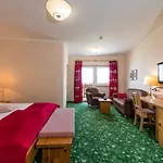 Hotel Heidi-hotel Falkertsee - 4*