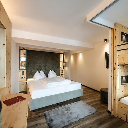 Heidi-hotel Falkertsee - Otel